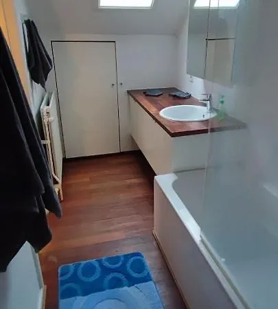 Séjour chez l'habitant Maison *